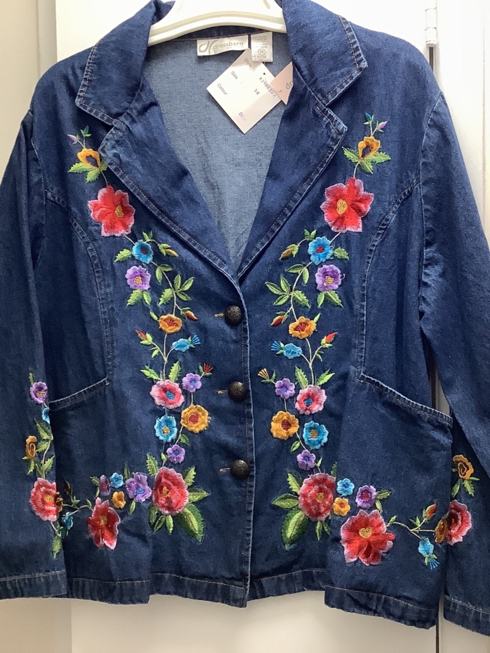 NEW plus size denim jacket coat top floral embroidery visible from all angles.